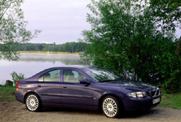 Click for a larger 2003 Volvo S60 picture